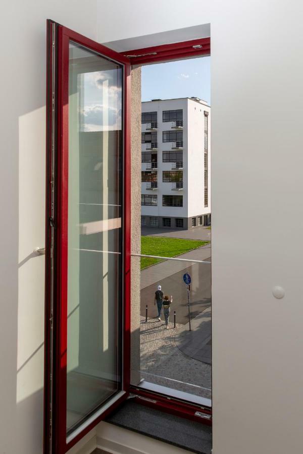 Appartements Am Bauhaus Дессау Экстерьер фото