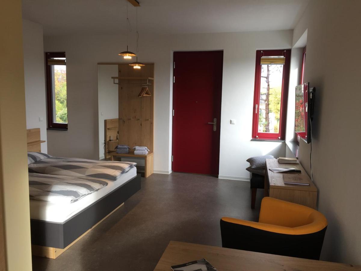 Appartements Am Bauhaus Дессау Экстерьер фото